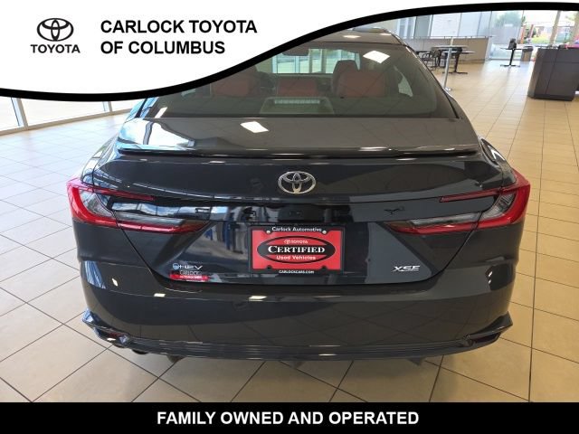 Used 2025 Toyota Camry XSE FWD image 9