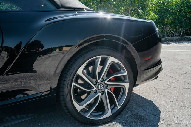 Used 2025 Bentley Continental GT Speed image 86