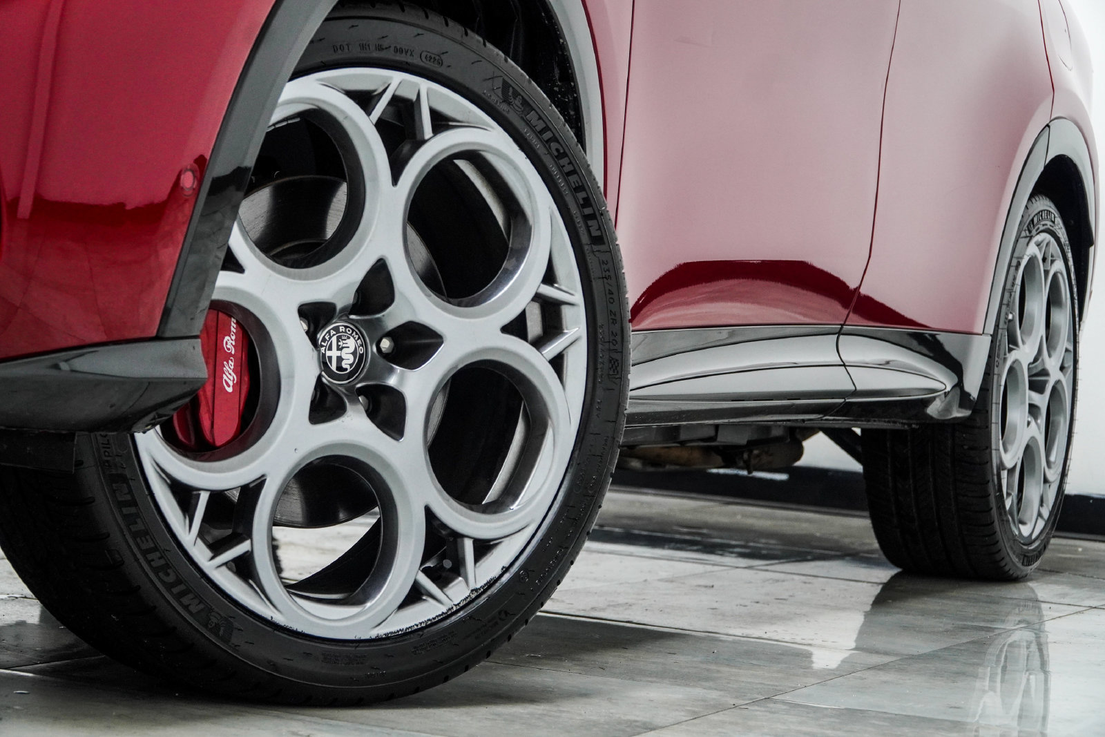 Used 2024 Alfa Romeo Tonale Veloce AWD/4WD image 7