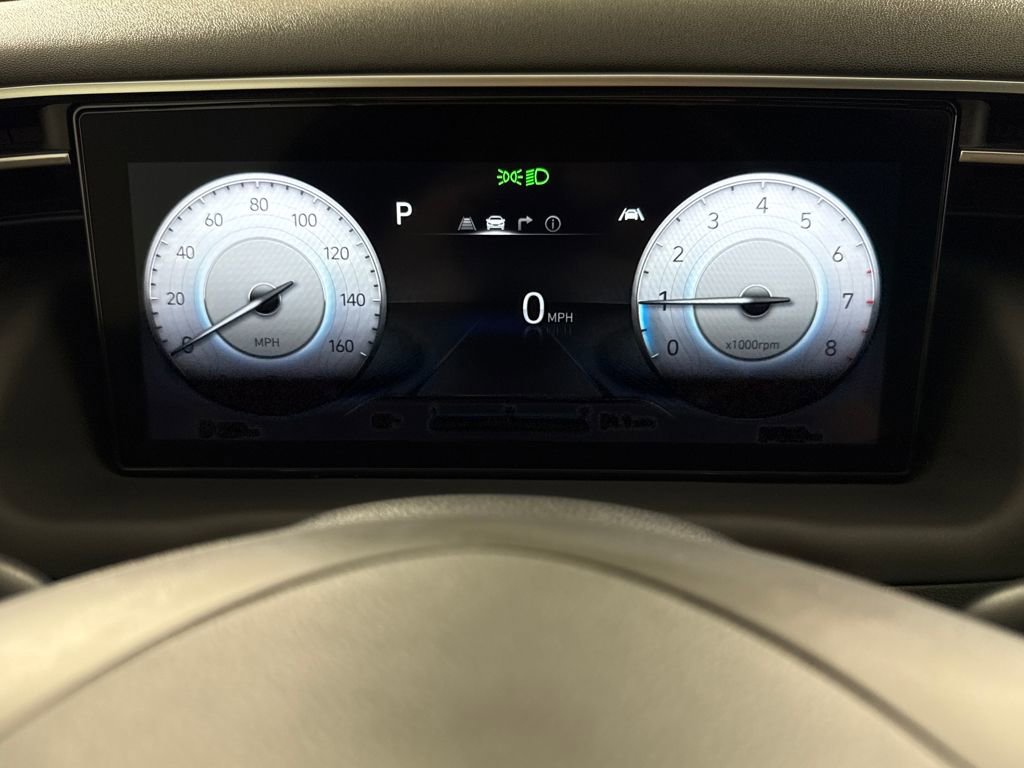 Used 2022 Hyundai Santa Cruz Limited image 17