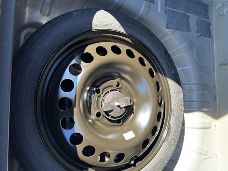 New 2026 Chevrolet Trax LT image 12