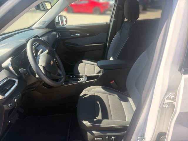 Certified 2023 Chevrolet TrailBlazer LT w/ Convenience Package FWD image 9