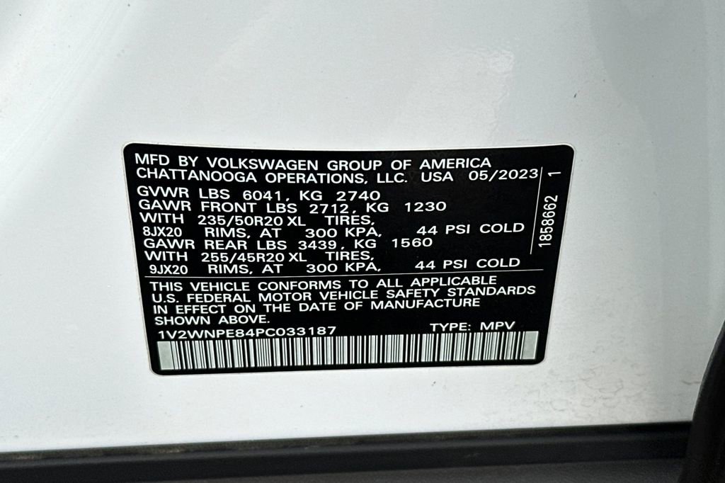 Used 2023 Volkswagen ID.4 Pro S AWD/4WD image 29