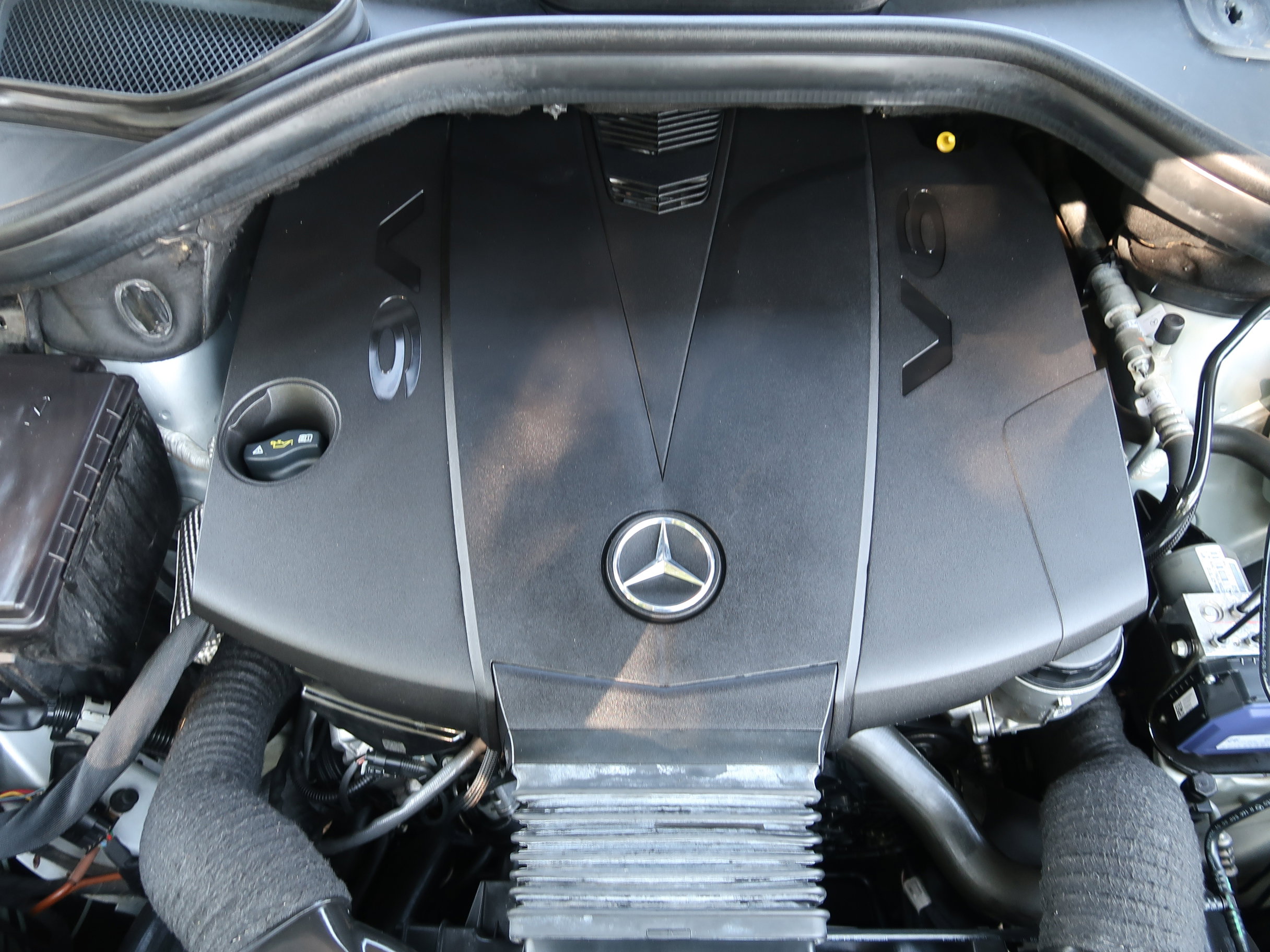 Used 2014 Mercedes-Benz GL 350 4MATIC 4dr GL 350 BlueTEC image 46