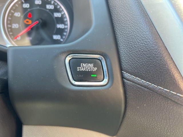 Used 2018 GMC Acadia SLT image 17