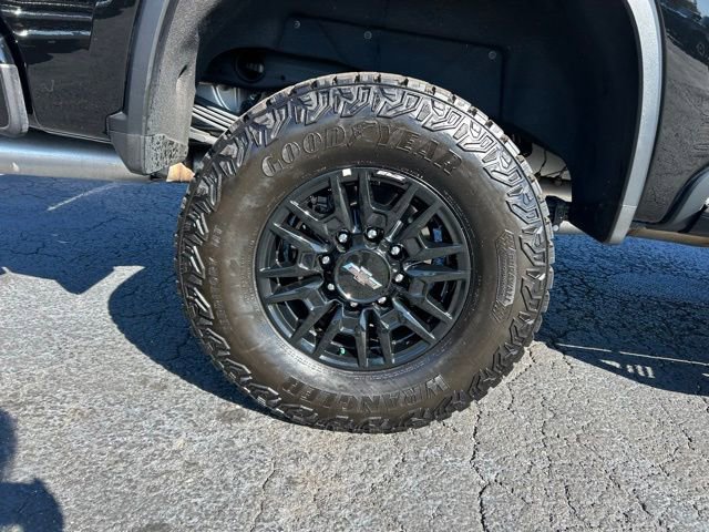 Used 2025 Chevrolet Silverado 2500 ZR2 image 7