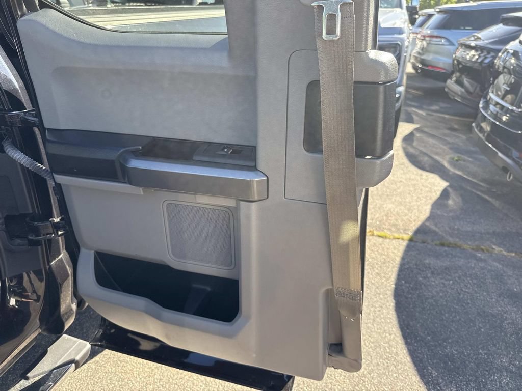 Used 2020 Ford F150 XLT w/ Equipment Group 302A Luxury AWD/4WD image 15