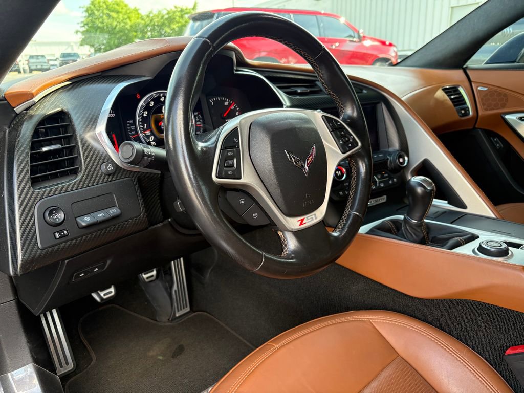 Used 2014 Chevrolet Corvette Stingray Coupe w/ Z51 3LT w/ 3LT Preferred Equipment Group RWD image 15