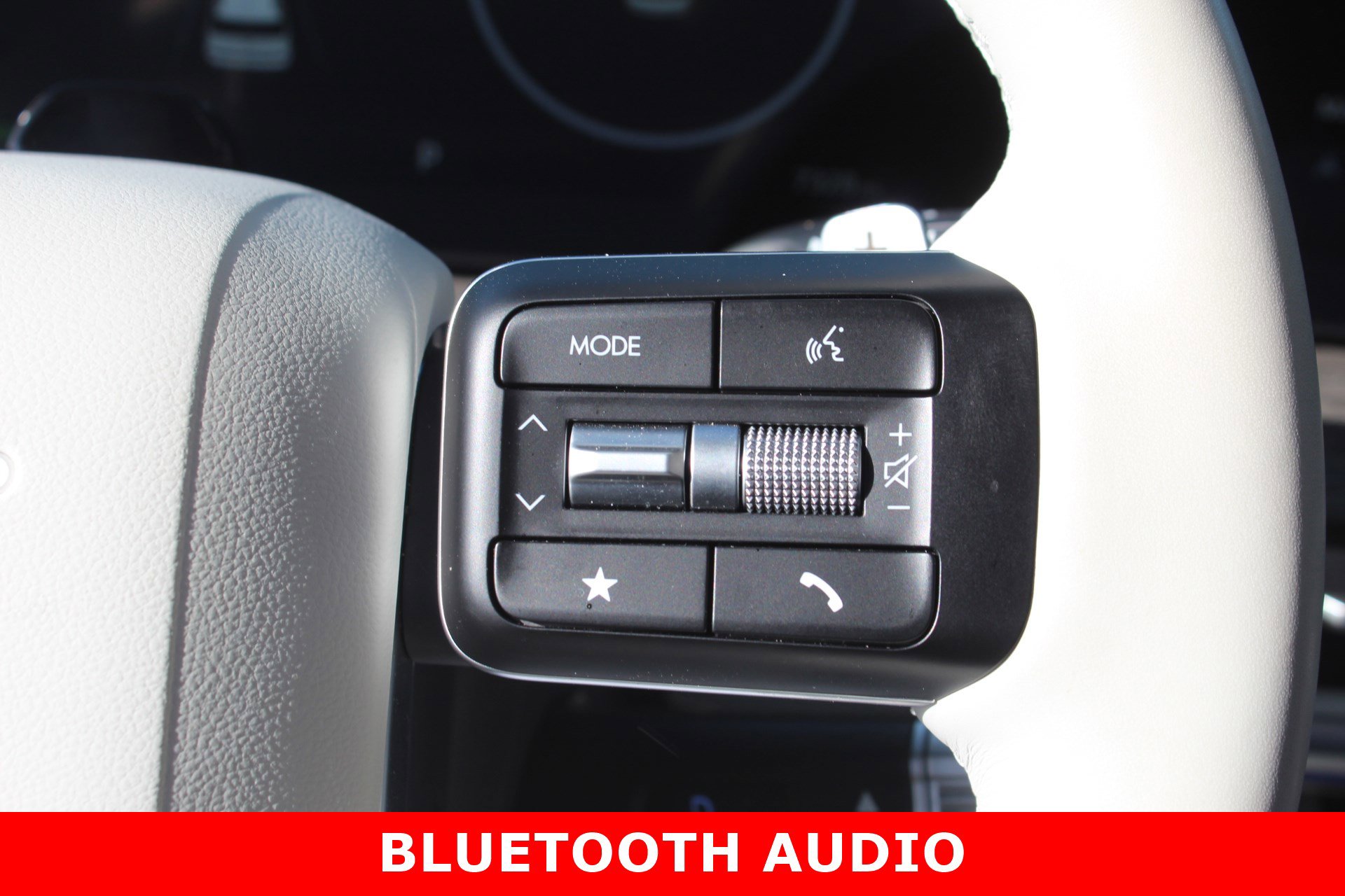 Used 2025 Hyundai Santa Fe Limited image 20