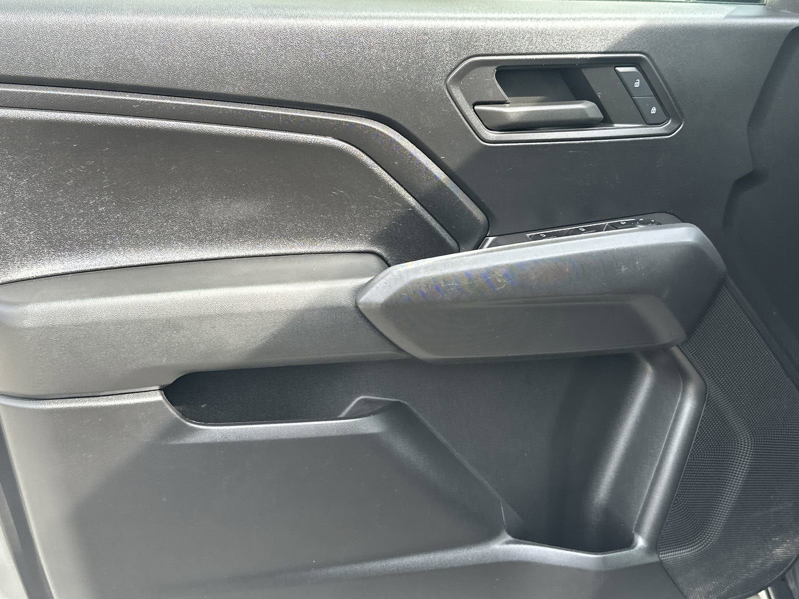 Used 2023 Chevrolet Colorado W/T RWD image 14