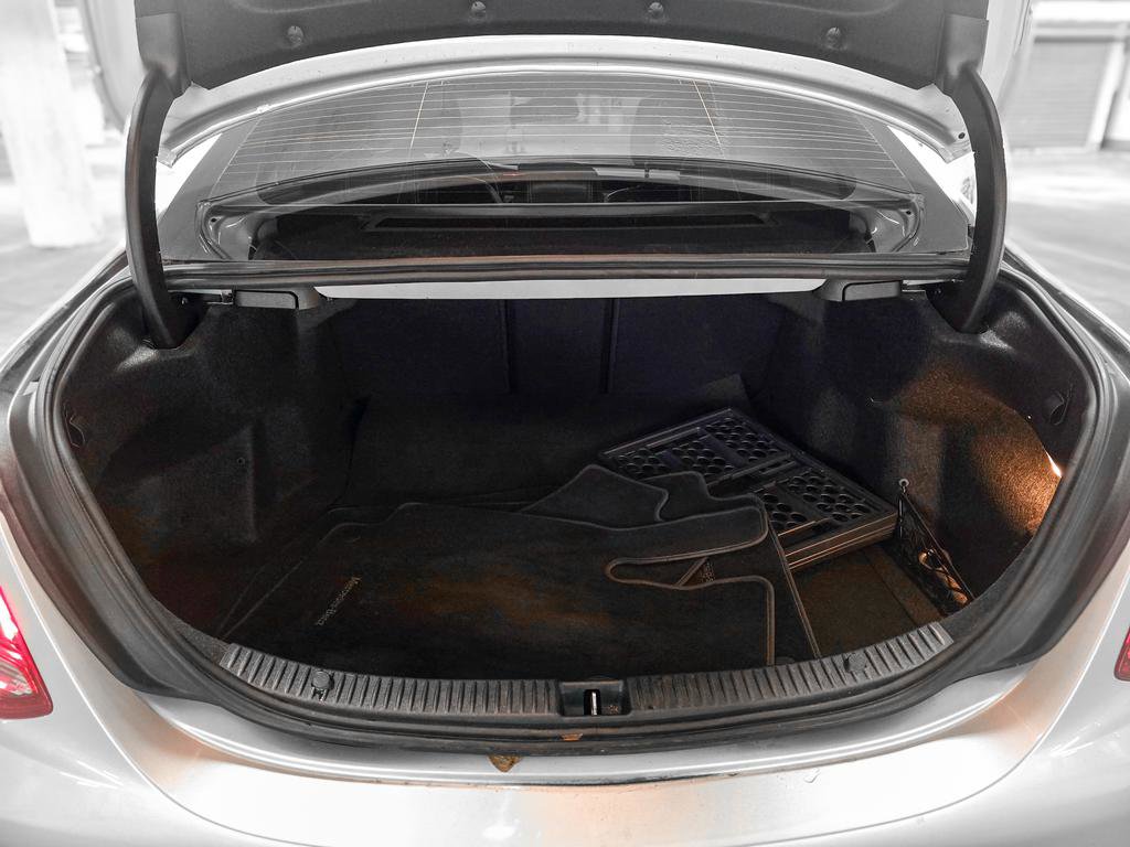 Used 2017 Mercedes-Benz C 300 4MATIC Sedan image 8