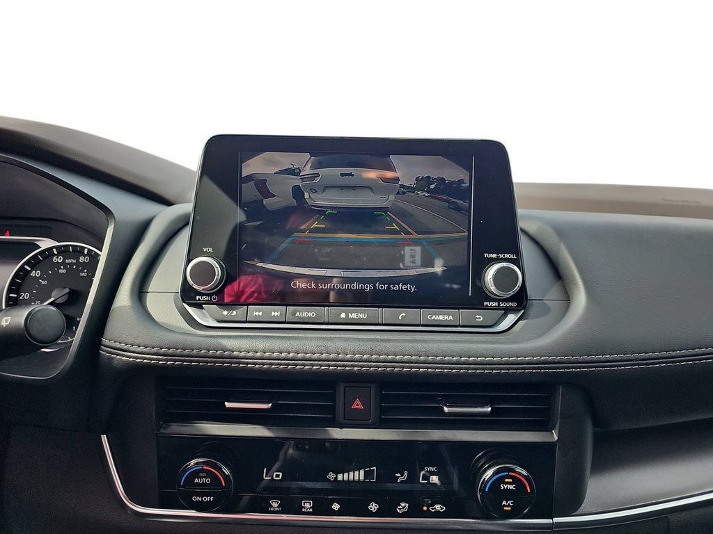 Used 2023 Nissan Rogue SV FWD image 22