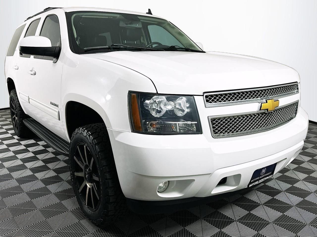 Used 2014 Chevrolet Tahoe LT AWD/4WD image 28
