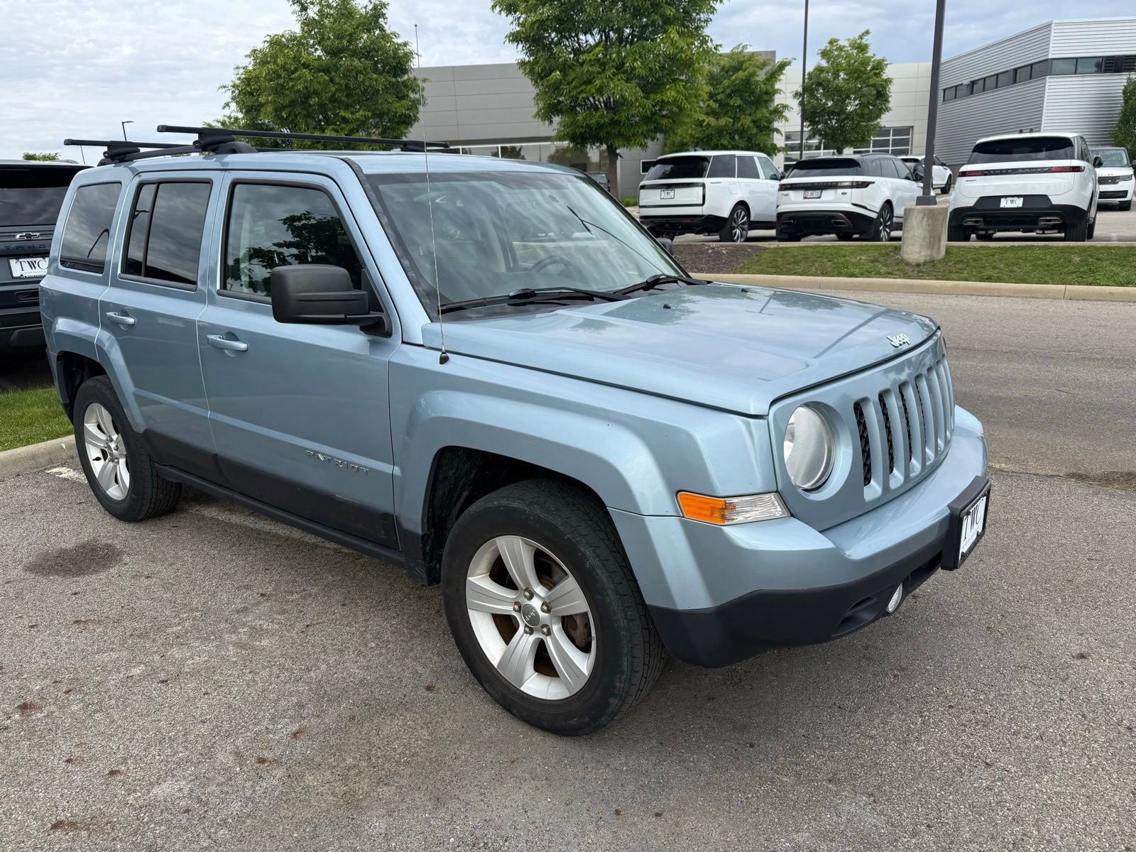 Used 2014 Jeep Patriot Sport w/ Power Value Group AWD/4WD image 3