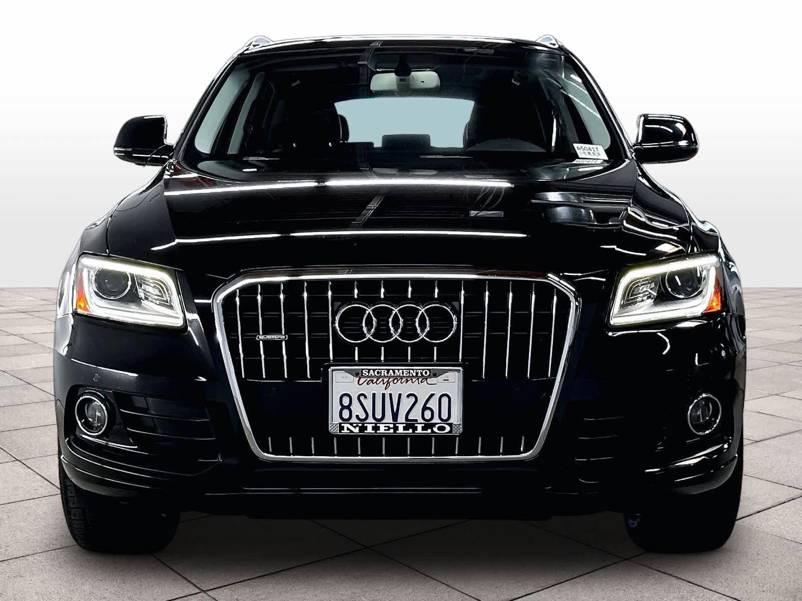 Used 2017 Audi Q5 2.0T Premium Plus w/ Technology Package AWD/4WD image 3