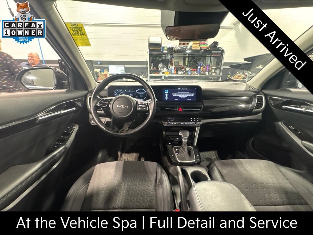 Certified 2024 Kia Seltos S FWD image 5