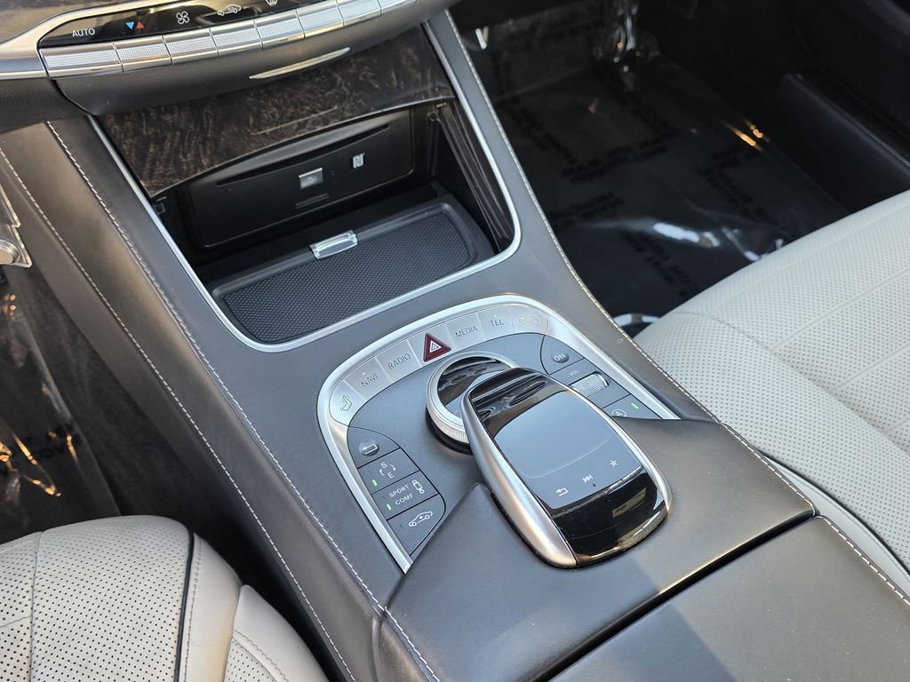 Used 2017 Mercedes-Benz S 550 Sedan w/ Sport Package w/ Sport Package image 22