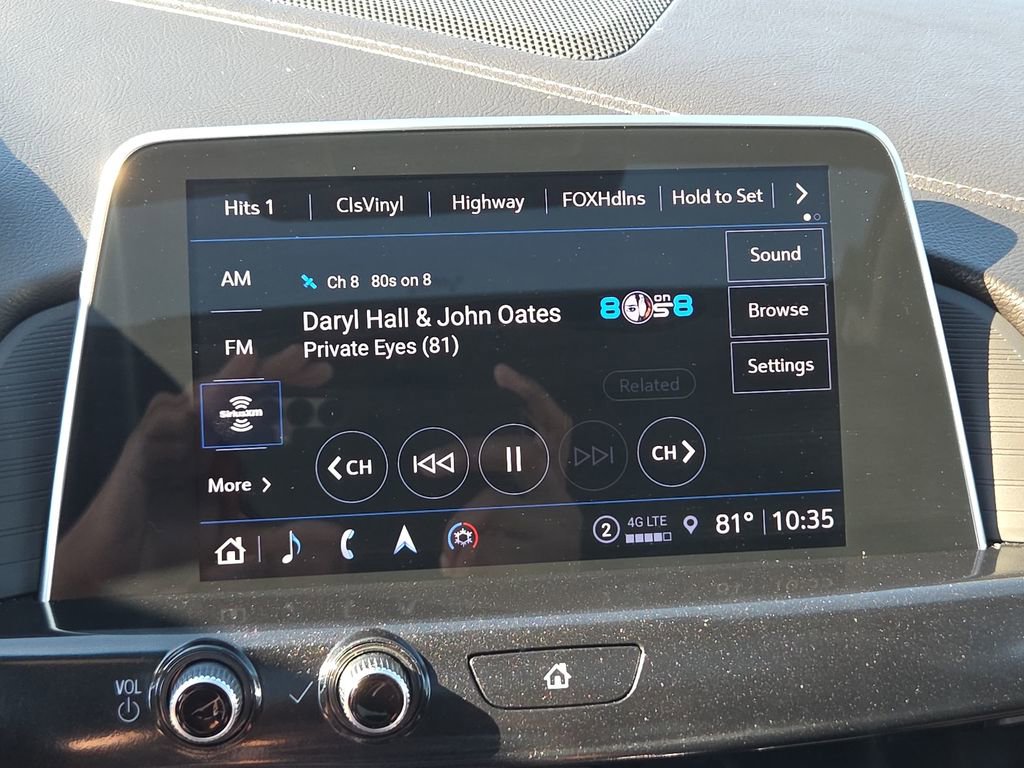 Used 2025 Cadillac CT4 Luxury image 21