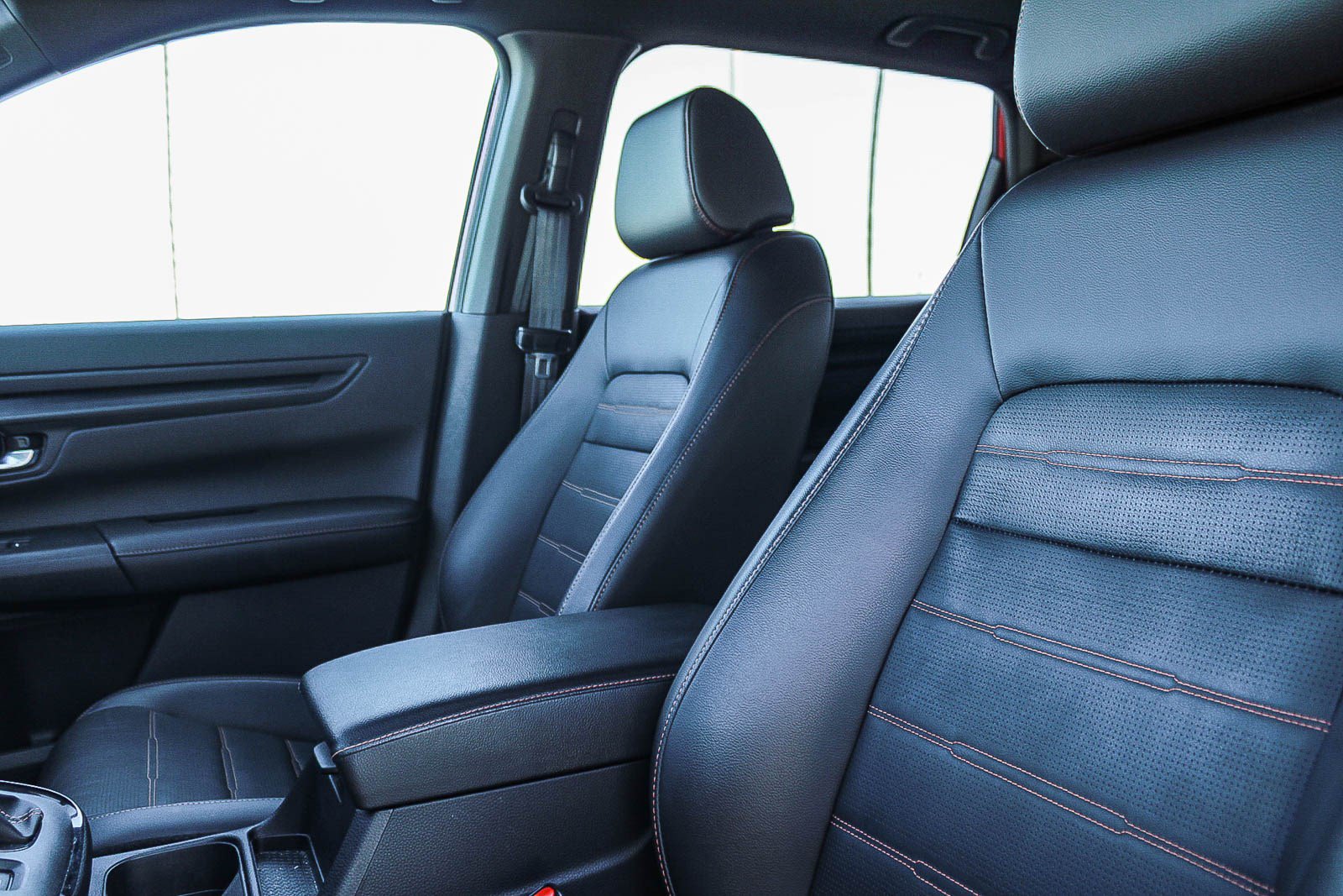 Certified 2025 Honda CR-V Sport-L image 24