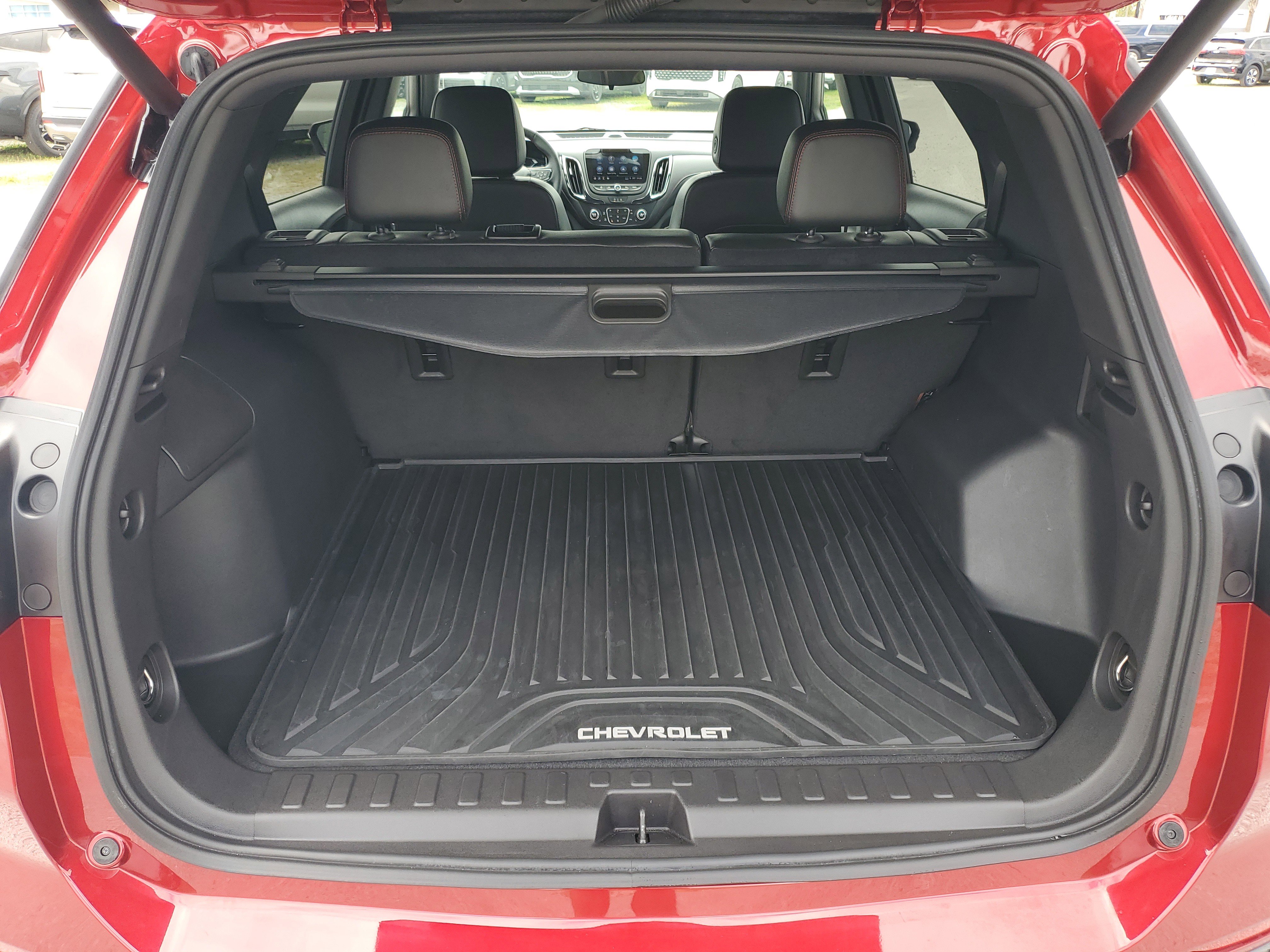 Used 2024 Chevrolet Equinox RS FWD image 8