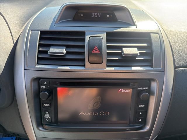 Used 2013 Toyota Corolla S image 24