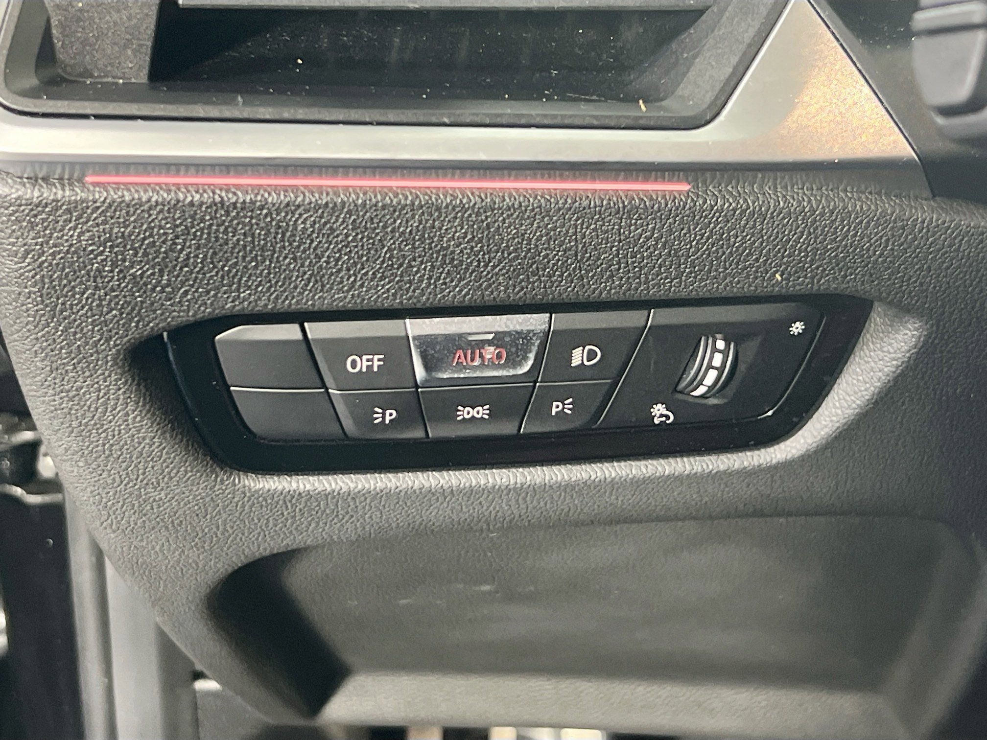 Used 2023 BMW M340i xDrive image 10