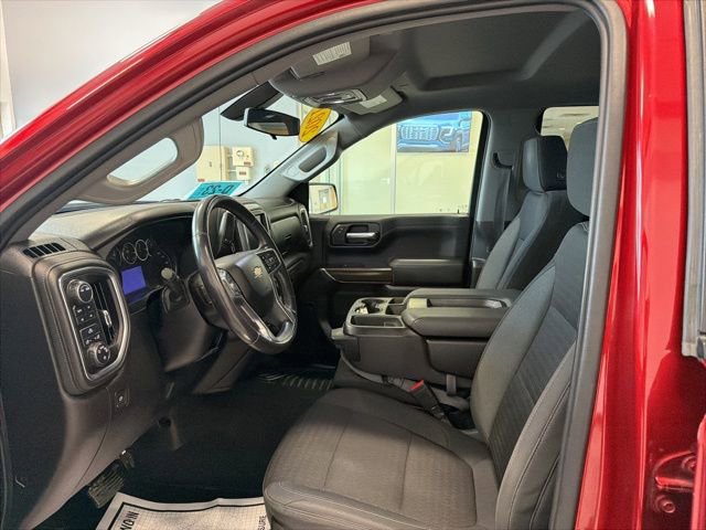 Used 2021 Chevrolet Silverado 1500 LT w/ Z71 Off-Road Package image 13