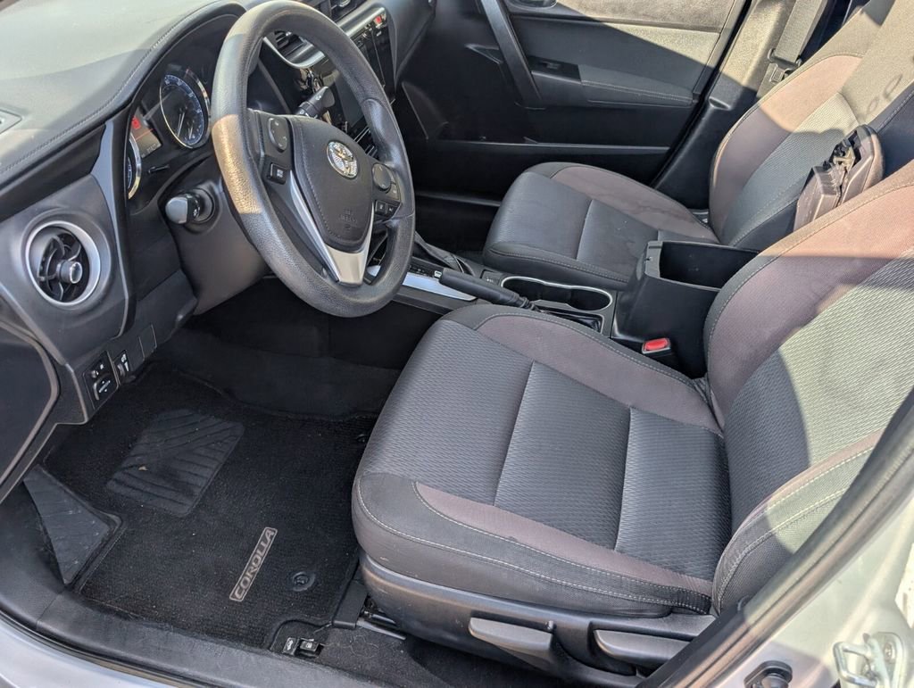 Used 2017 Toyota Corolla L image 7