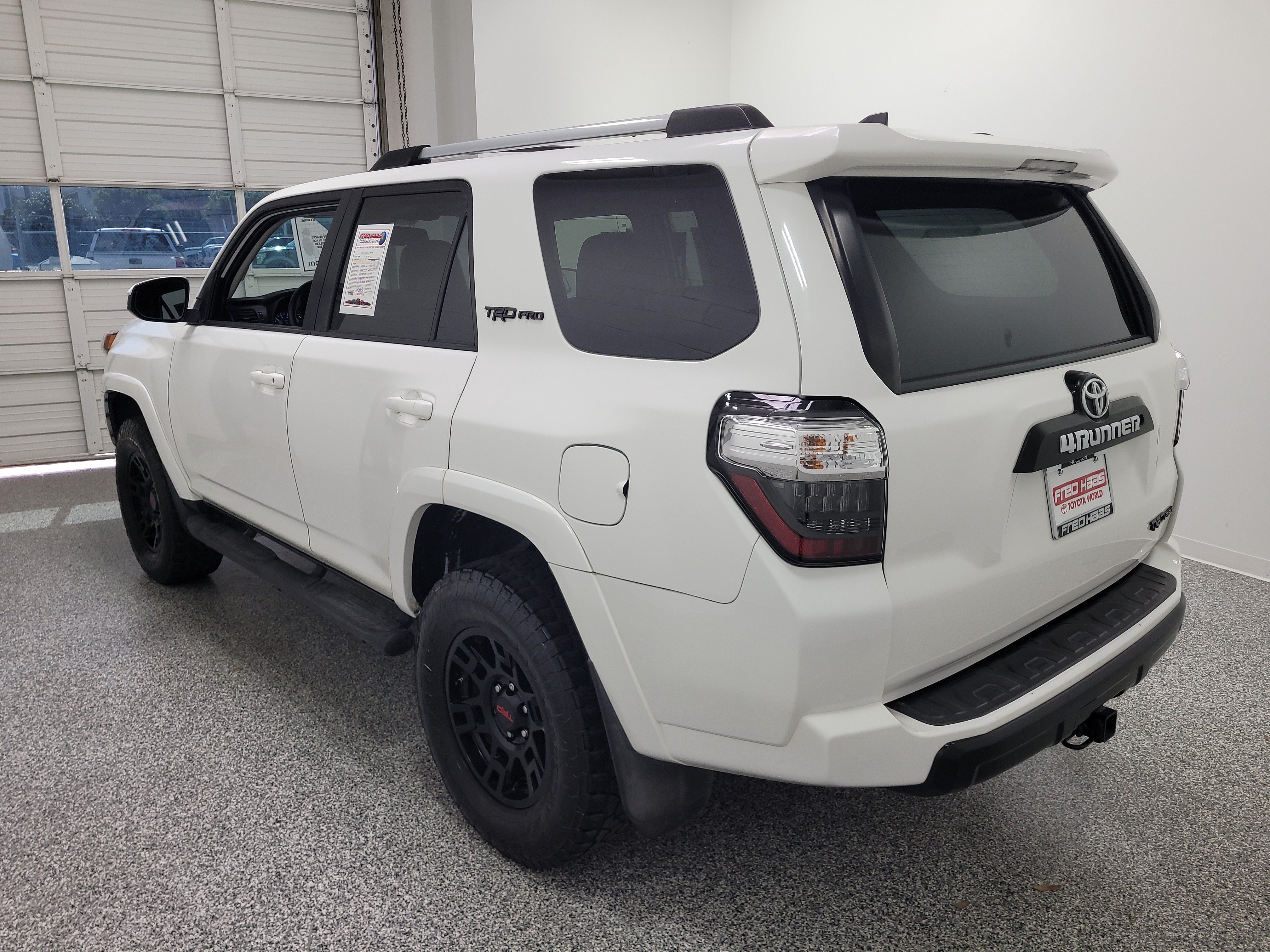 Used 2018 Toyota 4Runner TRD Pro AWD/4WD image 5