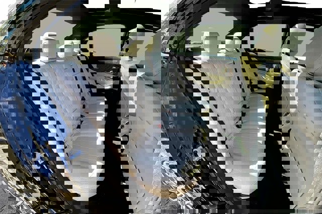 Certified 2023 Mercedes-Benz E 350 4MATIC Sedan image 28