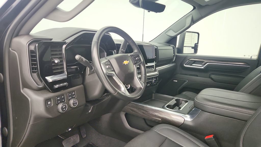 Certified 2024 Chevrolet Silverado 2500 LTZ w/ LTZ Premium Texas Edition AWD/4WD image 13