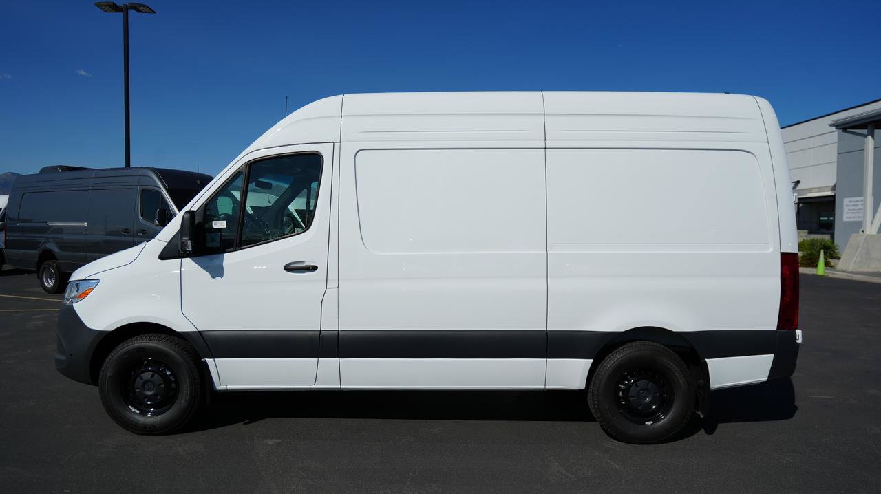 New 2025 Mercedes-Benz Sprinter 2500 image 4
