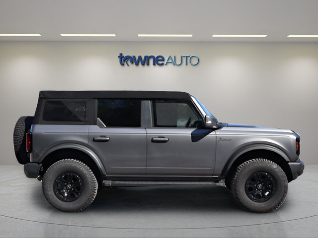 Used 2023 Ford Bronco Outer Banks w/ Sasquatch Package AWD/4WD image 6