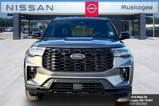 Used 2026 Ford Explorer ST-Line image 2