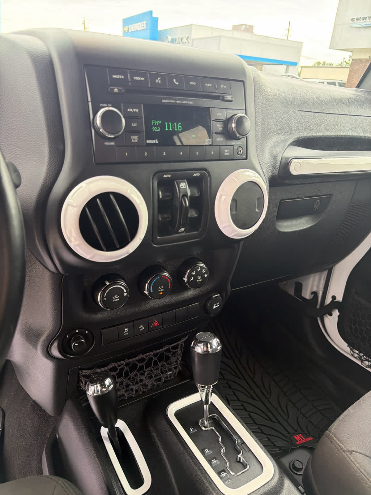 Used 2018 Jeep Wrangler Unlimited Sport S AWD/4WD image 14