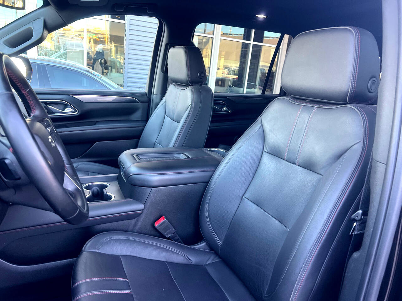 Used 2023 Chevrolet Suburban RST w/ Luxury Package image 16