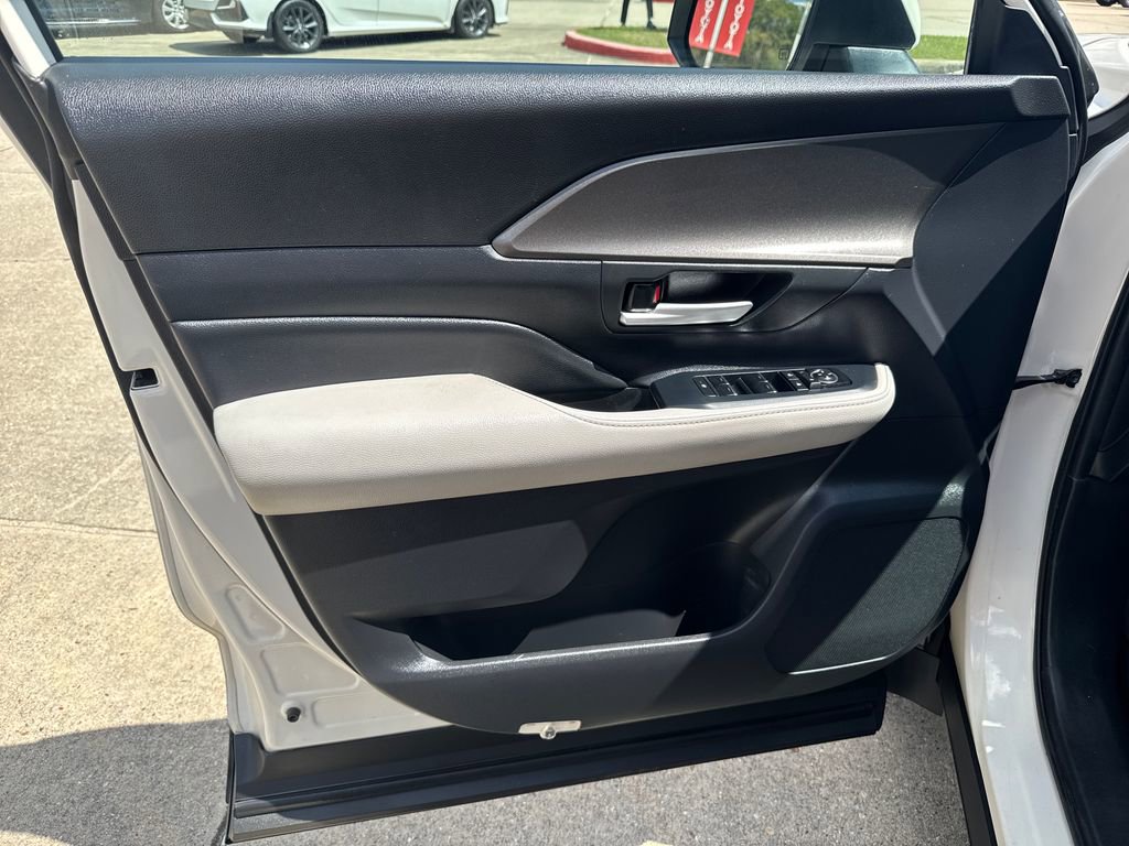 Used 2024 Toyota Grand Highlander XLE image 23