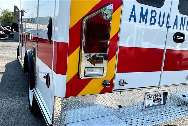 Used 2016 Ford F450 XLT image 33