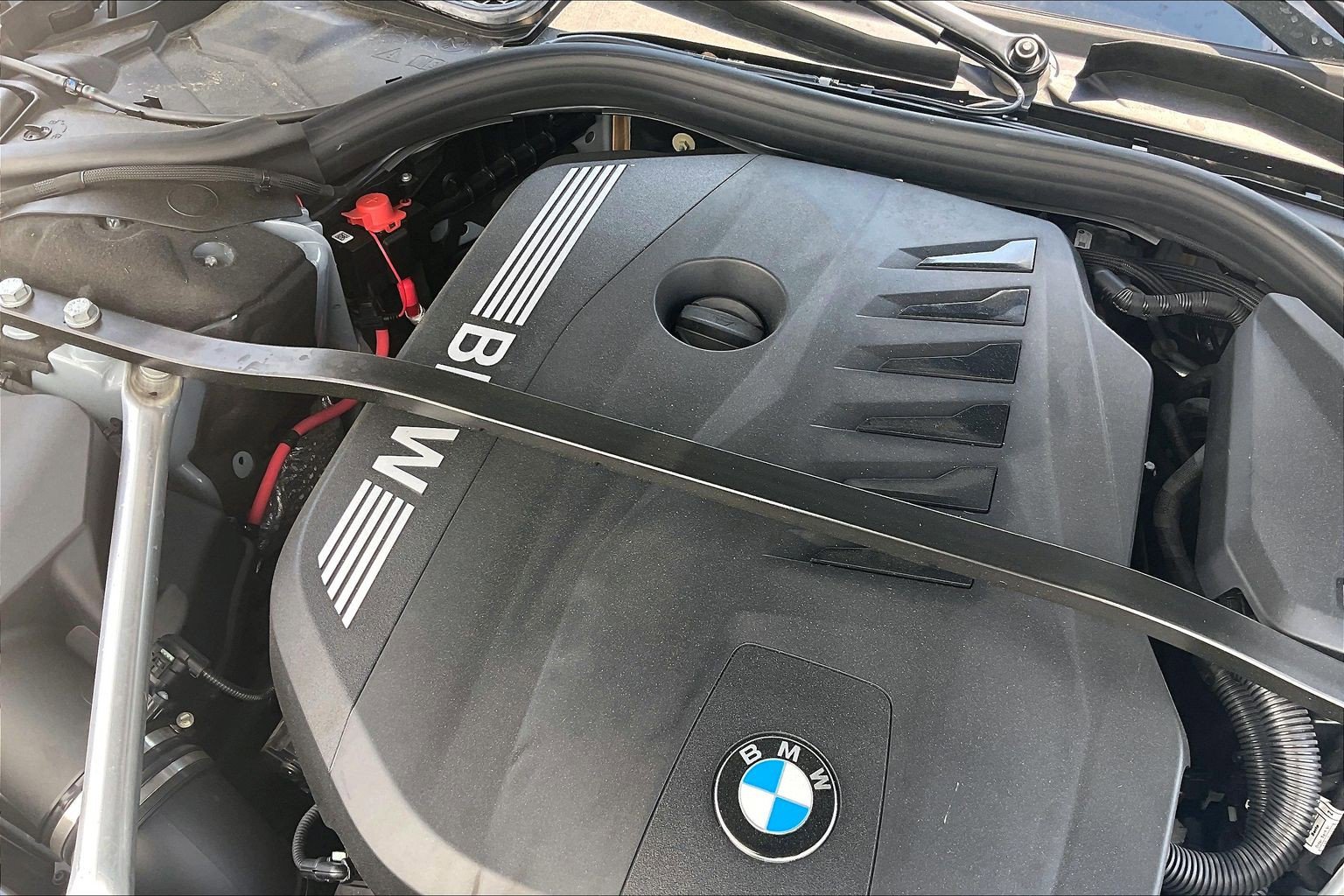 Used 2024 BMW 740i w/ Premium Package 2 RWD image 33