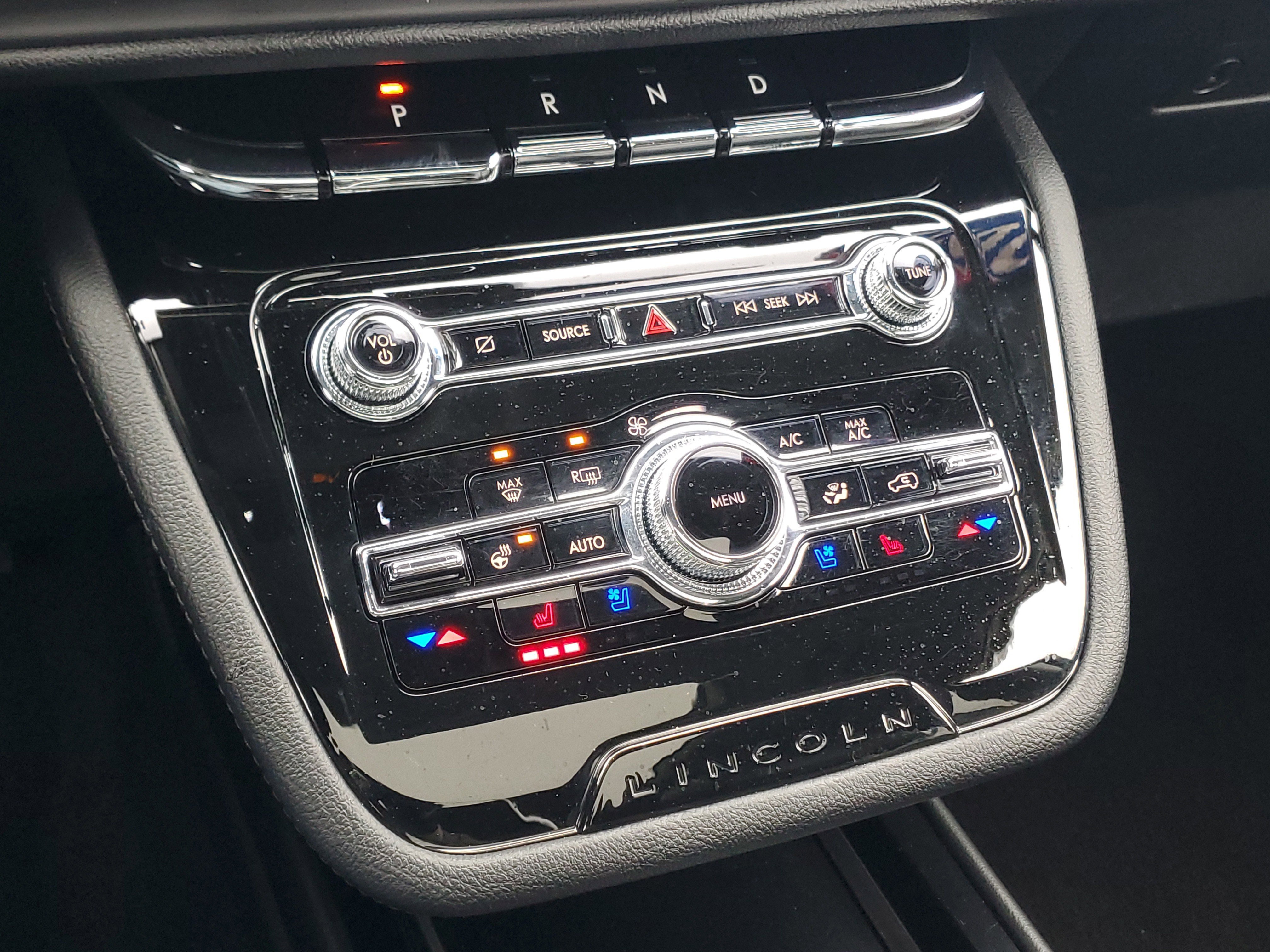 Certified 2022 Lincoln Corsair AWD w/ Premium Package image 18