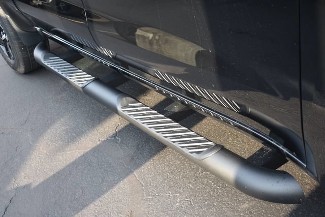 New 2026 Chevrolet Silverado 1500 RST w/ Redline Edition AWD/4WD image 13