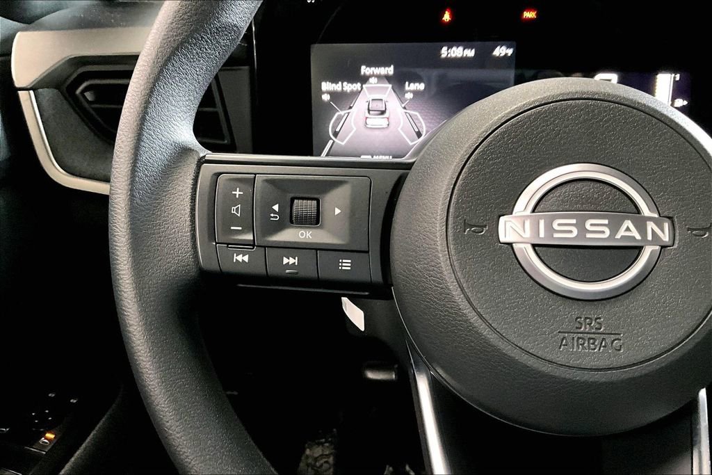 Certified 2025 Nissan Kicks SV image 21