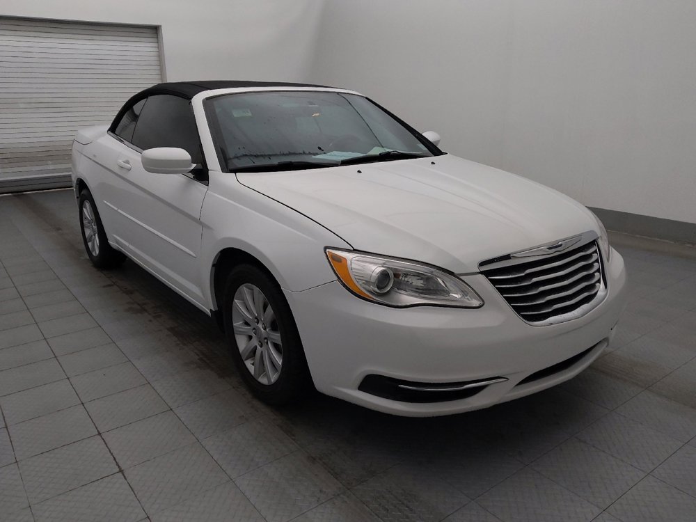 Used 2014 Chrysler 200 Touring image 13