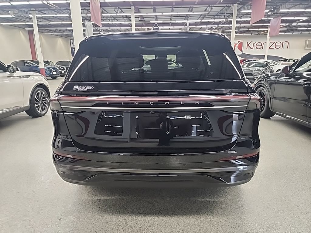 New 2026 Lincoln Nautilus Reserve w/ Jet Appearance Package image 6