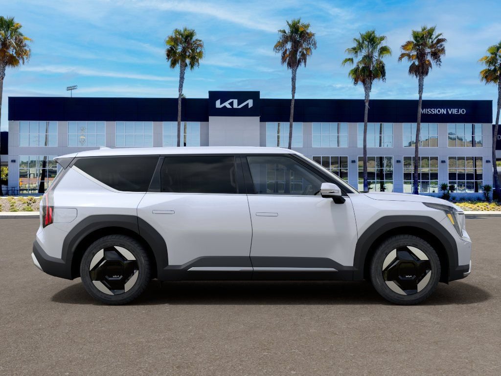 New 2026 Kia EV9 Light RWD image 7