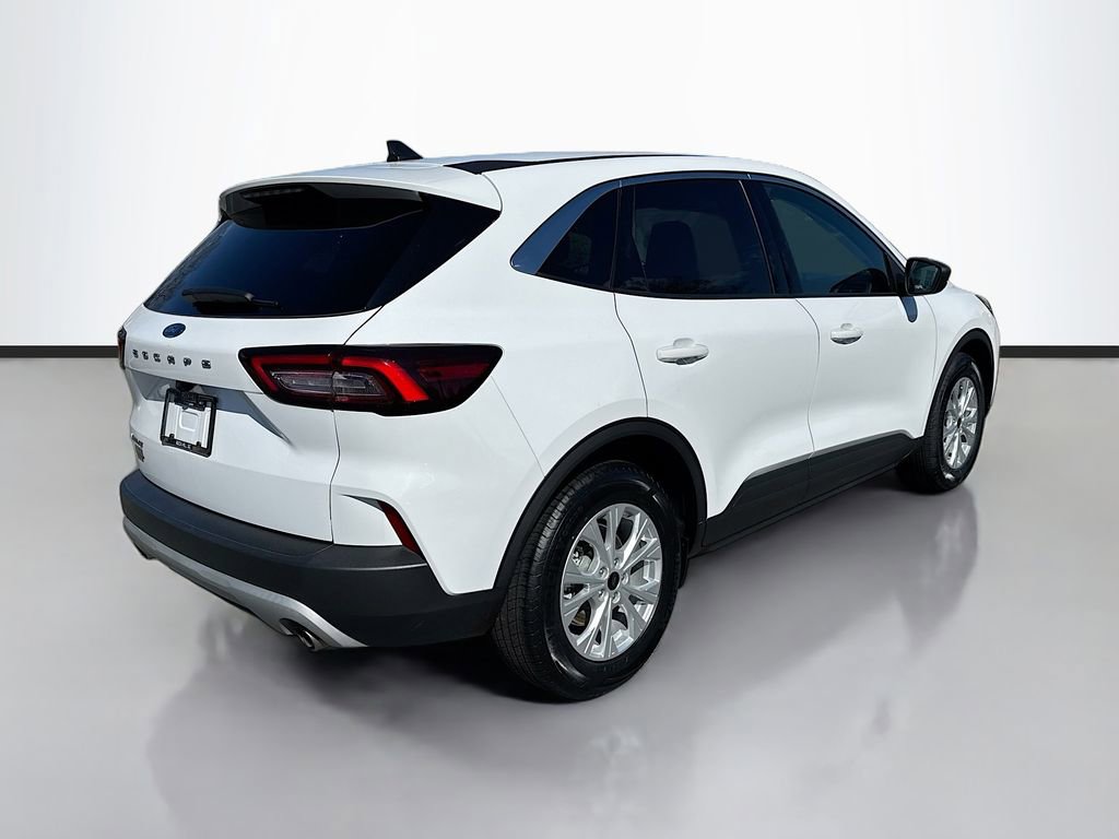Used 2024 Ford Escape Active image 7