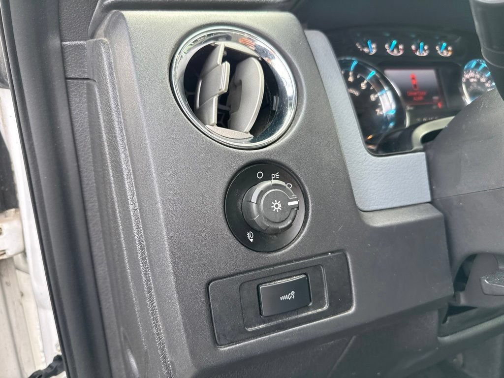 Used 2013 Ford F150 XLT w/ Luxury Equipment Group AWD/4WD image 19