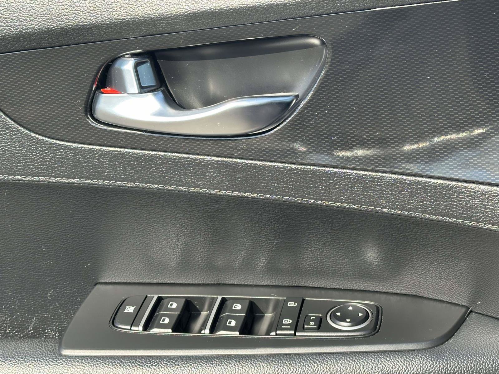 Used 2023 Kia Forte GT-Line w/ GT-Line Premium Package FWD image 24