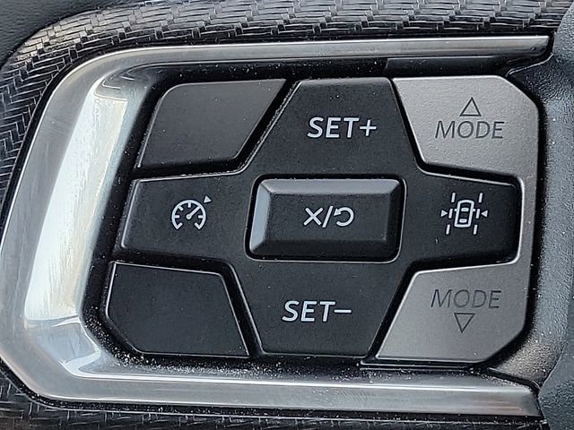 Used 2025 Ford Mustang GT RWD image 17