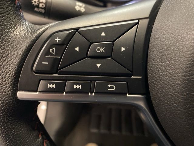 Used 2024 Nissan Versa SR image 26